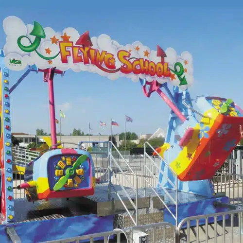 Attraction bateau : Flying School
